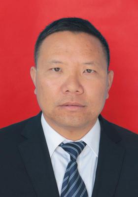 彭海云
副校长，大安校区行政负责人(校区校长)